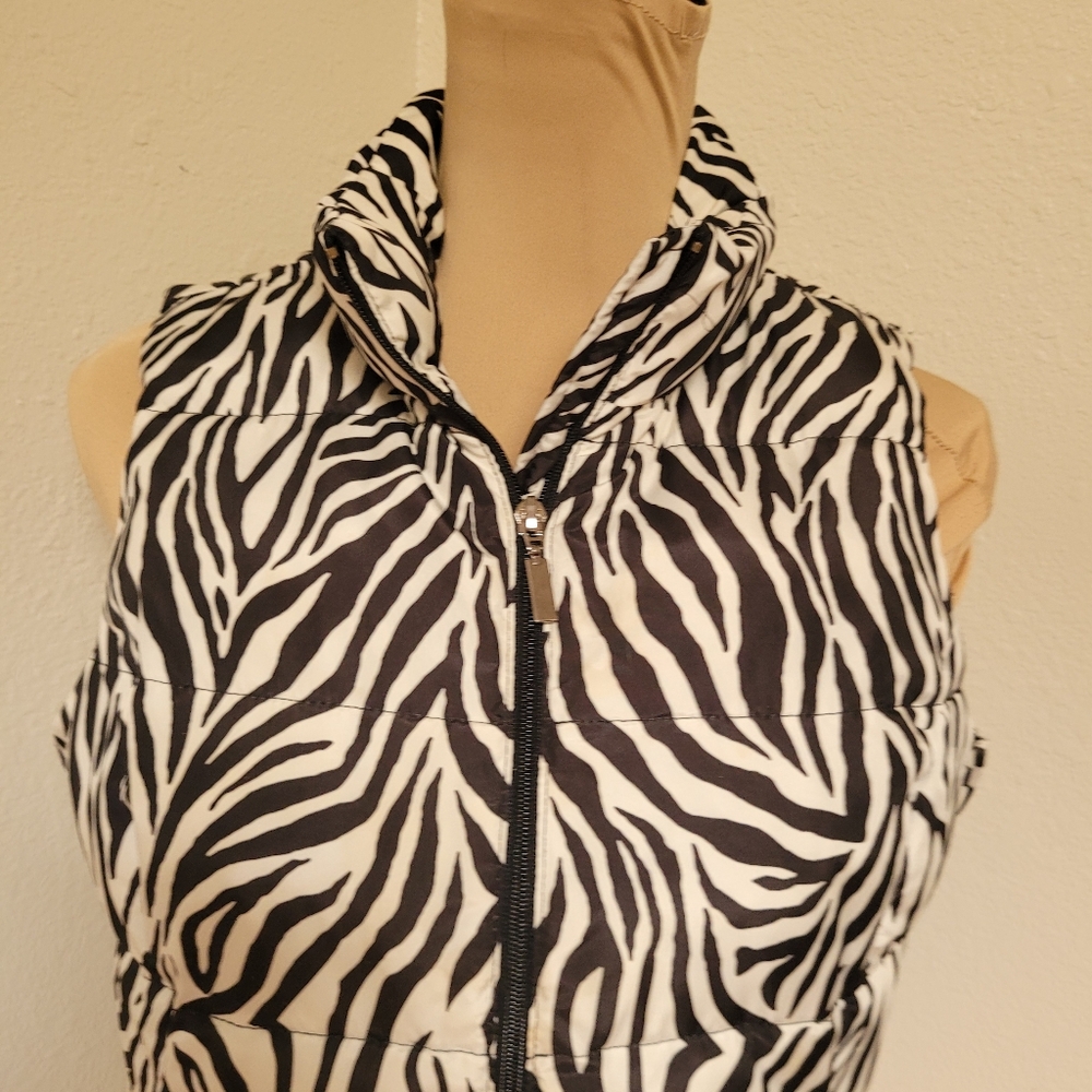 Charter Club Black & White Zebra Print Puffer Vest - Picture 3 of 5